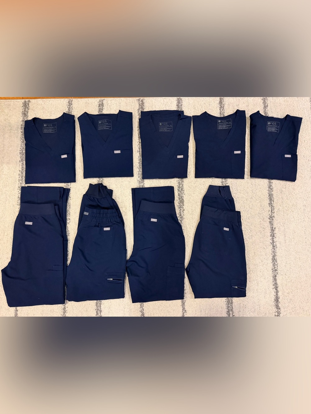 Figs Women’s Navy Scrub